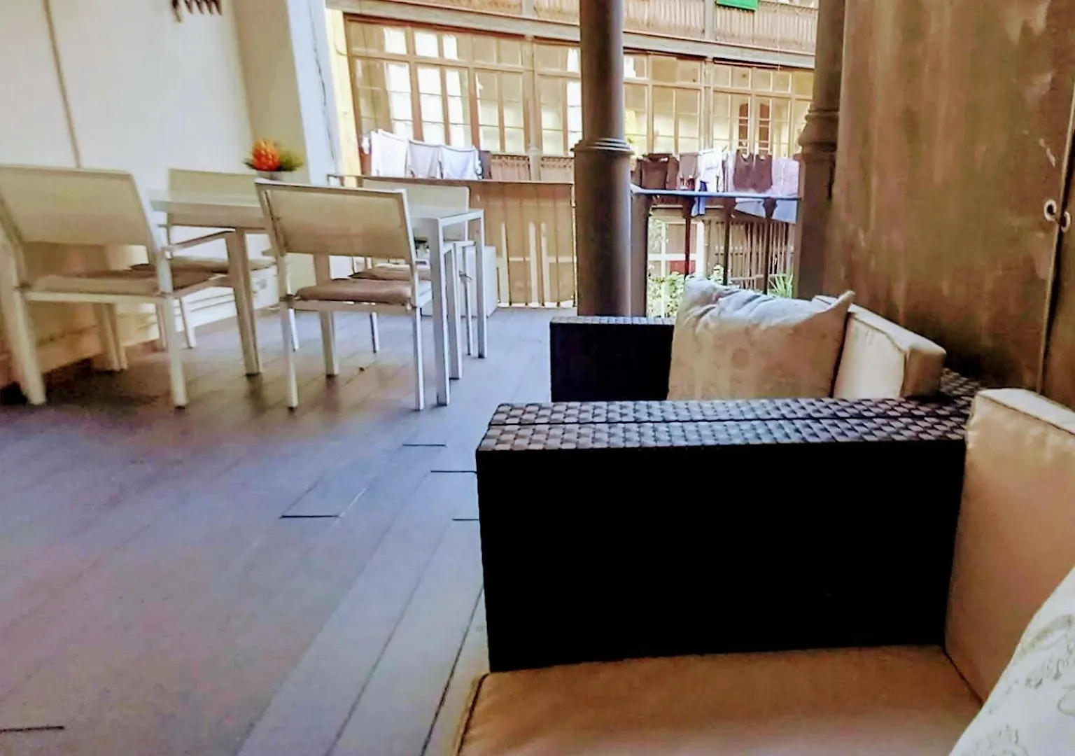 Apartament Eixample Patio Views With Amazing Terrace Barcelona